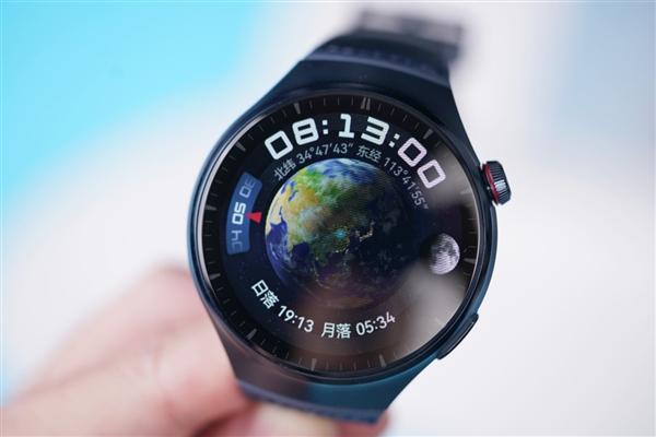 业界首款支持高血糖!华为WATCH 4 Pro蔚蓝地球图赏