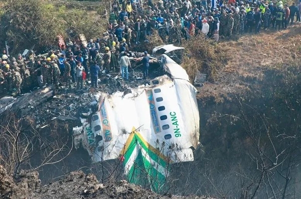 尼泊尔空难女副驾：差一步就是机长、丈夫16年前也死于空难