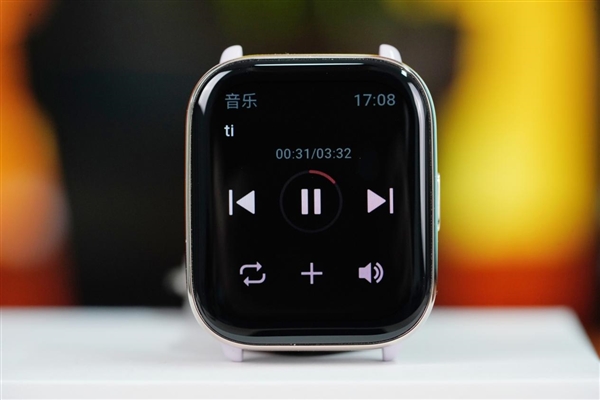 精美小方表仅899元！华米Amazfit Active图赏