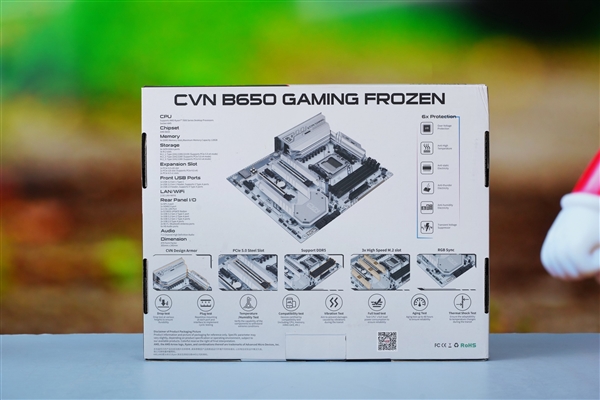 白色攒机首先!七彩虹CVN B650 GAMING FROZEN V14主板图赏