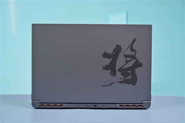 i7-12650H+3050仅4699元!七彩虹将星X15游戏本图赏