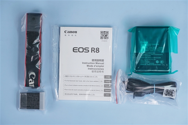 年轻人第一台全画幅相机 佳能EOS R8图赏