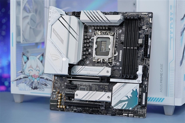 DDR5-7800！华硕ROG STRIX B760-G GAMING WIFI小吹雪主板图赏