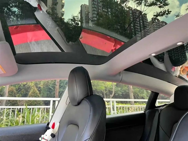 我开电车 快热成狗了