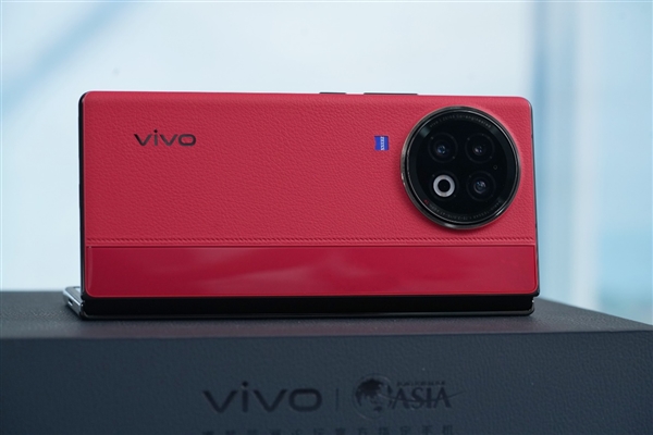 创七项折叠屏的全球唯一!vivo X Fold2图赏