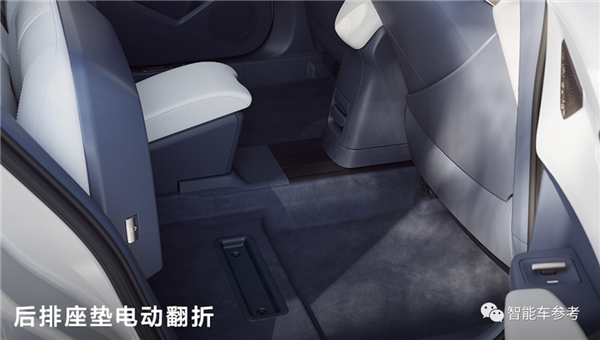 李书福抢跑马斯克发小钢炮!冰箱彩电大沙发全标配:理想直呼内行