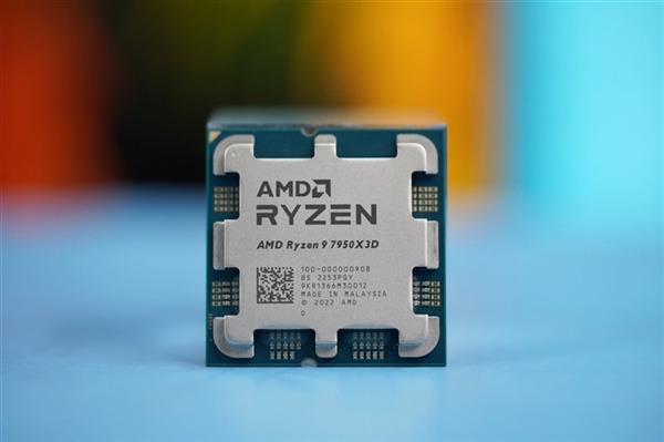 游戏性能反超i9-13900KS AMD锐龙7000X3D芯片驱动发布