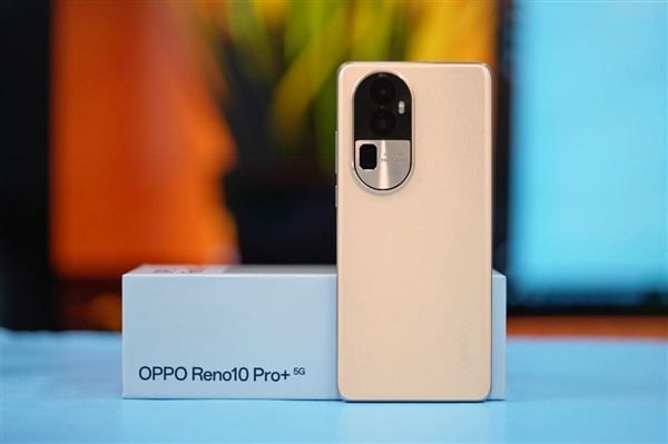 6400万大底潜望长焦!OPPO Reno 10+图赏