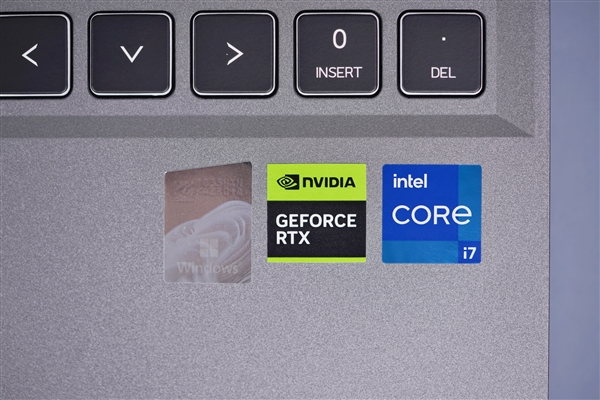 酷睿i7+RTX 4060!机械革命极光Pro游戏本图赏