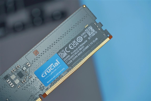 美光原厂颗粒!英睿达DDR5-5600 16GB×2内存图赏