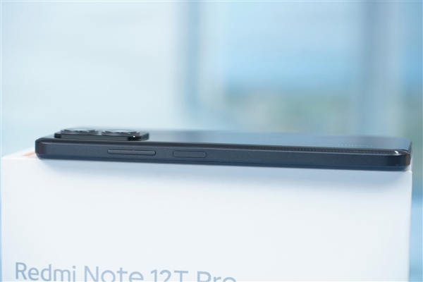 升级新一代天玑8200-Ultra!Redmi Note 12T Pro图赏