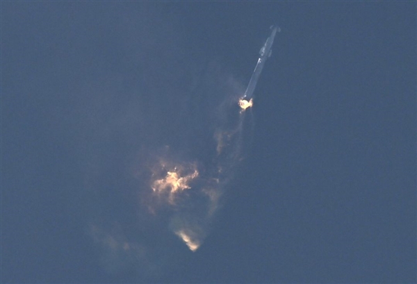 星舰首飞失败 凌空爆炸:马斯克为何如此执着?事关美国大业