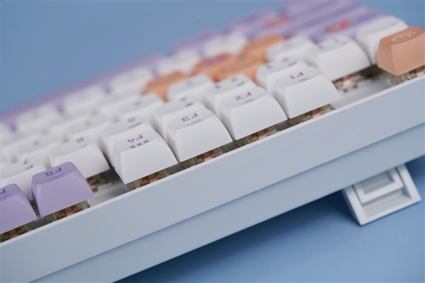 高颜值87键!影驰Keychron K8 Pro星曜娘联名键盘图赏