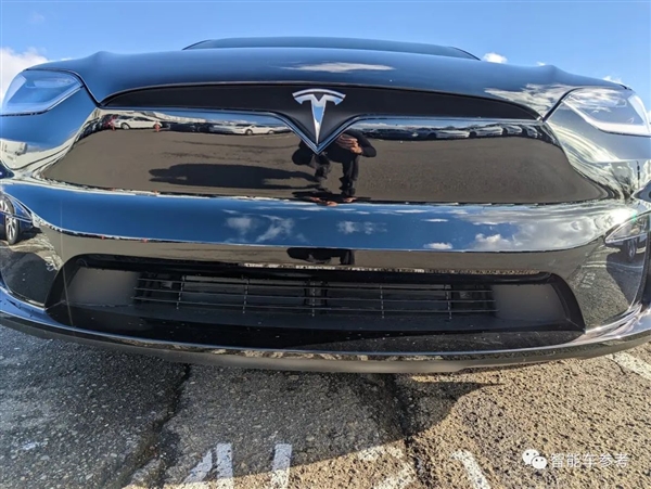 不按常理出牌!特斯拉最新HW4.0交付:直接上车Model X/S、还降价了