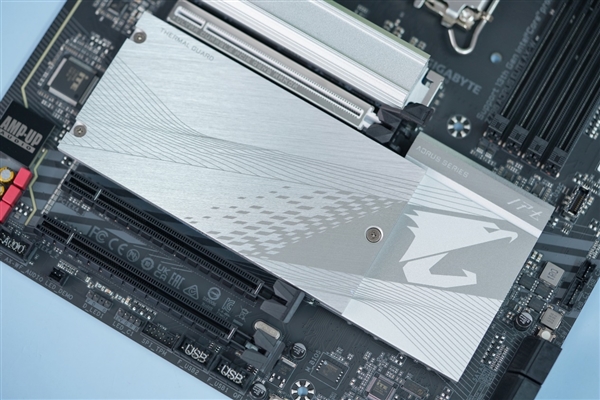 新一代小雕！技嘉Z790 AORUS ELITE AX主板图赏
