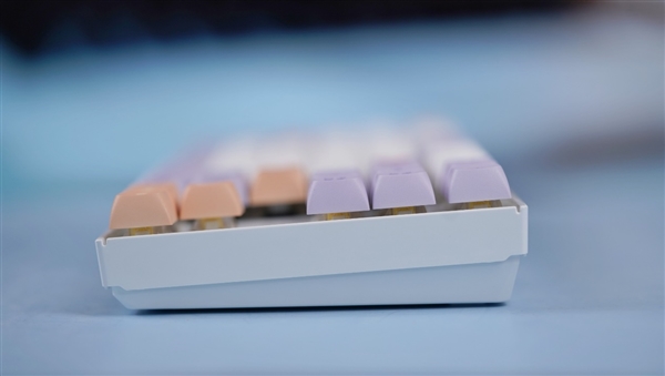 高颜值87键!影驰Keychron K8 Pro星曜娘联名键盘图赏