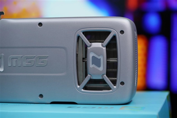 罕见5风扇设计!铭瑄RTX 4070 Ti MGG OC12G显卡图赏