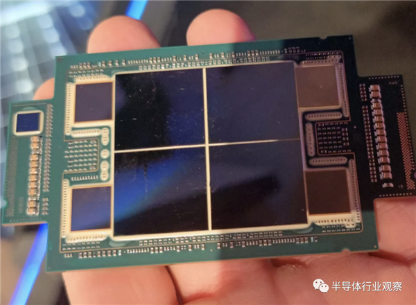 60核120线程 Intel首个Chiplet处理器正式发布：售价达1.7万美元