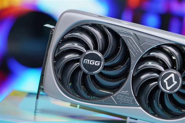 罕见5风扇设计!铭瑄RTX 4070 Ti MGG OC12G显卡图赏
