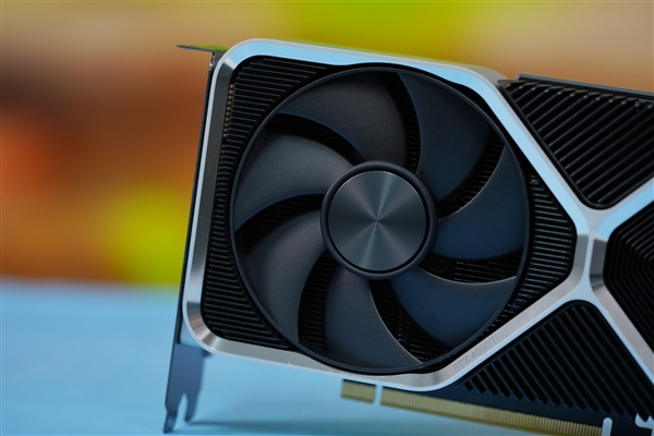 3199元游戏新神器!RTX 4060 Ti图赏