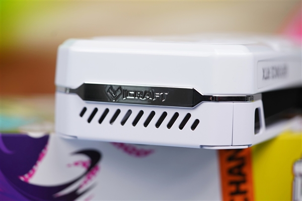 通体白色高颜值!铭瑄RTX 4070 iCraft OS12G瑷珈显卡图赏