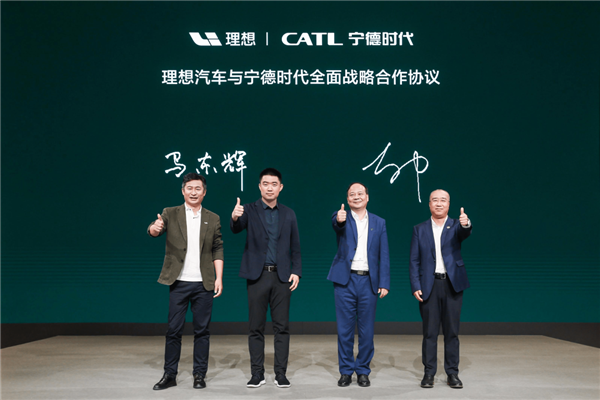 在上海车展逛了两天 愣是找不出一台值得写的油车！