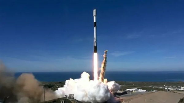 SpaceX 12手猎鹰9号火箭发射：一箭113星！