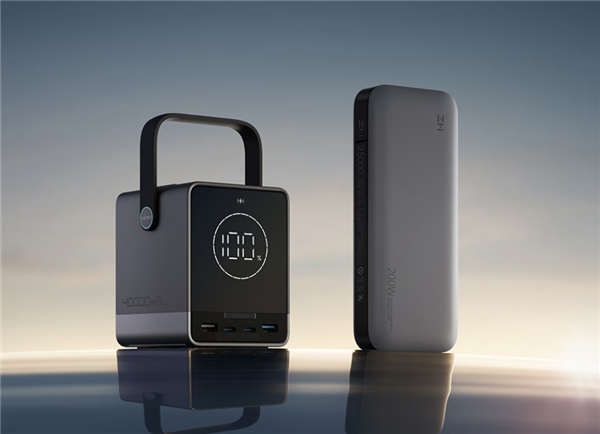 能带上飞机 CUKTECH 40000mAh移动电源首发899元:300W输出
