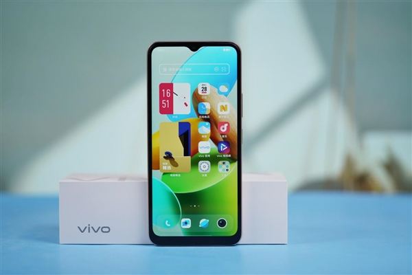 5000mAh长续航！轻薄千元机vivo Y35图赏