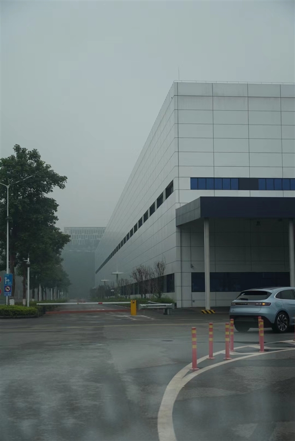 余承东放出豪言:问界年产上千万 做世界第一