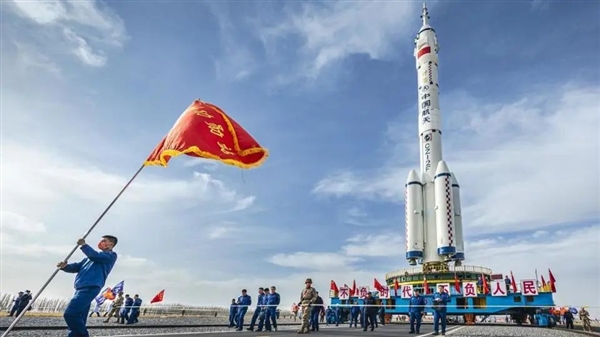 中国人2030年前登陆月球!美国怎么看?