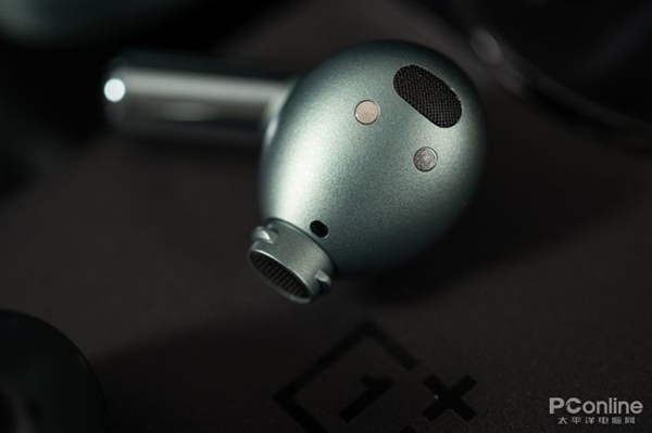 “卷”出TWS耳机新高度！真旗舰杀手一加Buds Pro 2上手