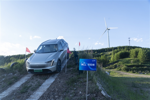四驱混动SUV 卷进17万以内 还买比亚迪吗？