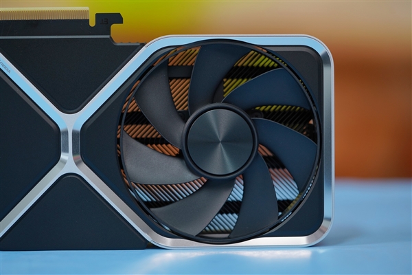 3199元游戏新神器!RTX 4060 Ti图赏