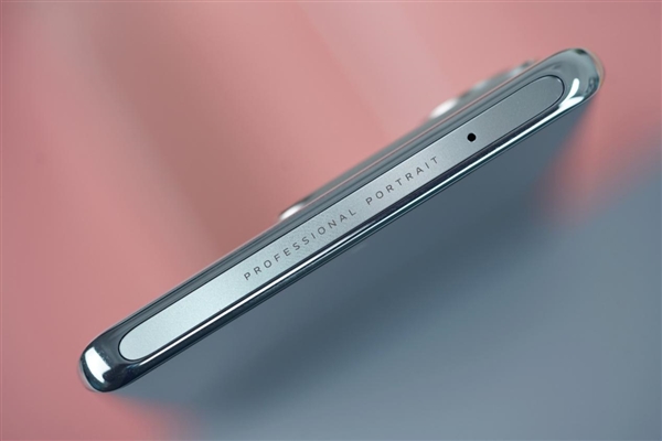 后壳质感堪比玉石！vivo S16 Pro图赏