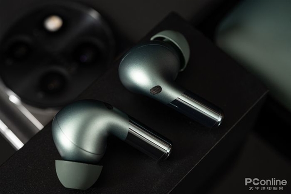 “卷”出TWS耳机新高度！真旗舰杀手一加Buds Pro 2上手