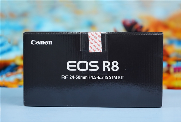 年轻人第一台全画幅相机 佳能EOS R8图赏