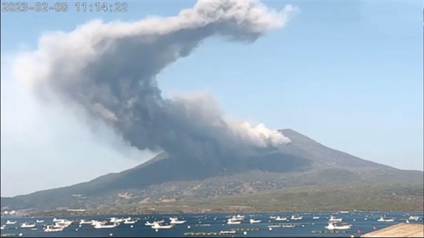 日本火山一周喷发四次:富士山会不会也?