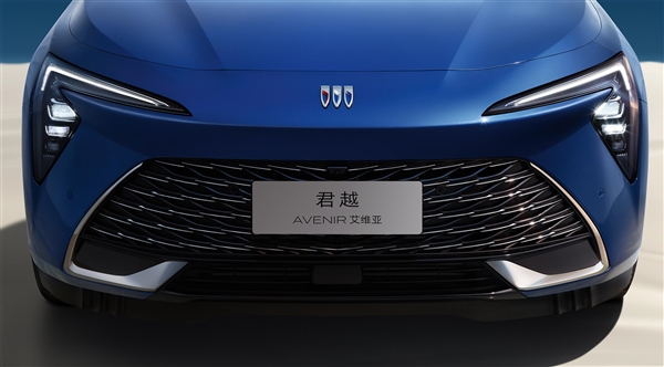 20万级最香行政轿车 新一代别克君越官图发布:改头换面