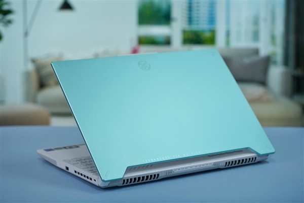 i913900H+RTX 4060满血加持!华硕天选4酷睿版图赏