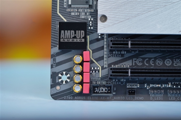 新一代小雕！技嘉Z790 AORUS ELITE AX主板图赏