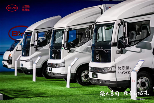 比亚迪“弯道超车”上瘾！混动轻卡T5又来了：续航1000公里(图7)