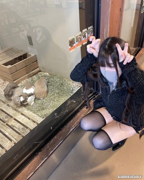 日本正妹晒毕业照和减肥后照片 网友质疑竟是一个人