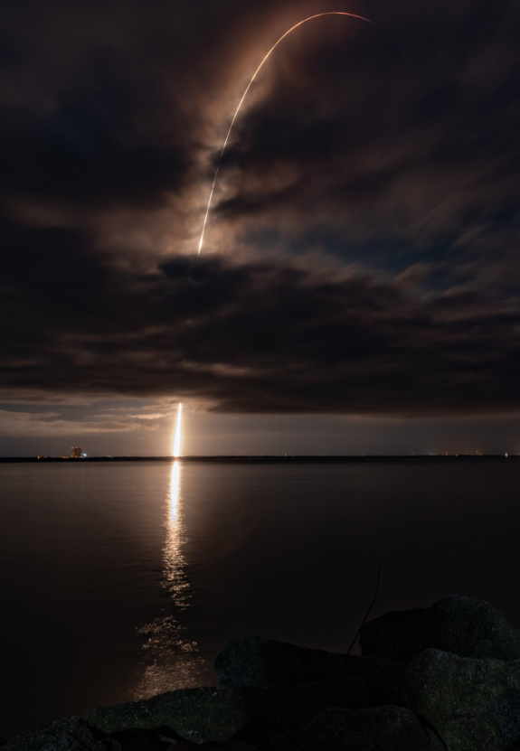 Spacex完成第300次成功发射！3天一发 根本停不下来