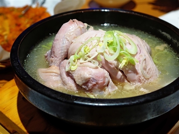 “黄桃罐头”卖断货！能缓解新冠症状？