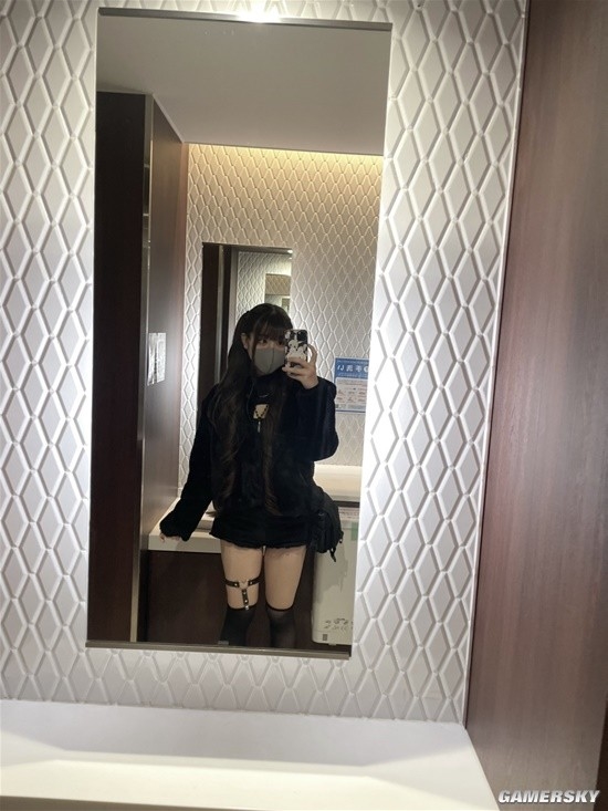 日本正妹晒毕业照和减肥后照片 网友质疑竟是一个人