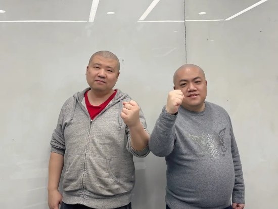 《星际2》冠军为孙哥黄哥剃光头:“卤蛋”情绪稳定