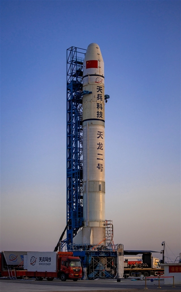 民营天龙二号液体火箭首飞成功:还隐藏了一个中国第一