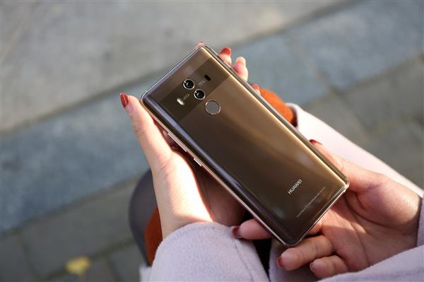 麒麟970老旗舰重生!华为Mate 10、P20系列推送HarmonyOS 3 Beta版