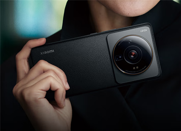小米给4110人发放1.89亿股奖励：价值20亿！